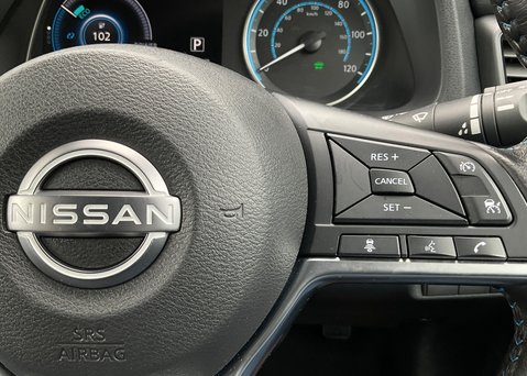 Nissan LEAF N-CONNECTA 23