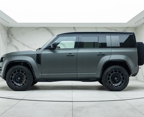 Land Rover Defender 110 OCTA EDITION ONE 