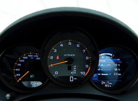 Porsche Cayman GT4 RS (718) 16