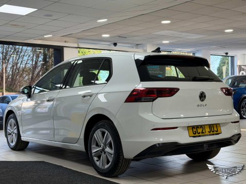 Volkswagen Golf 1.5 TSI Life Euro 6 (s/s) 5dr 39