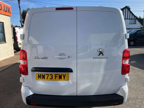 Peugeot Expert 1.5 Expert Asphalt Premium + L2 BlueHDi 11