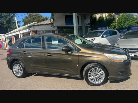 Citroen C4 1.6 HDi 16V VTR+ Euro 5 5dr 8