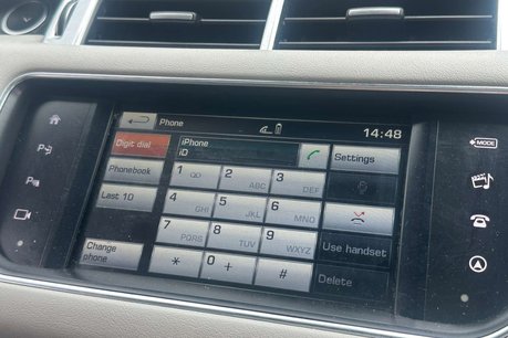 Land Rover Range Rover Sport 3.0 SD V6 HSE Dynamic SUV 5dr Diesel Auto 4WD Euro 6 (s/s) (306 ps) 34