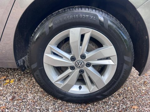 Volkswagen Polo 1.0 TSI SE Euro 6 (s/s) 5dr 31