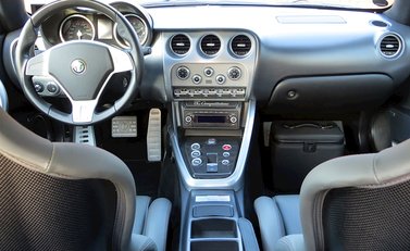 Alfa Romeo 8C Competizione 4