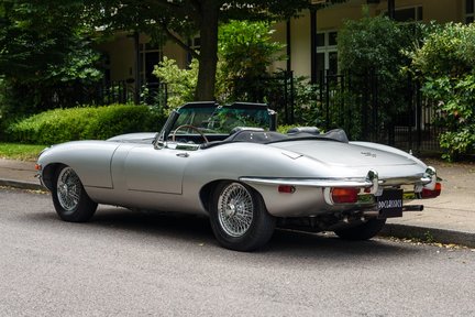 Jaguar E-Type Series II 4.2 Roadster ex Steve McQueen 4