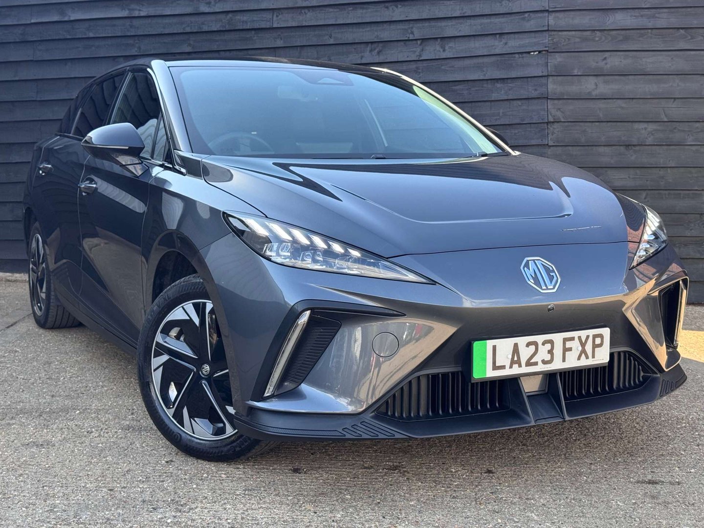 2023 MG MOTOR UK MG4