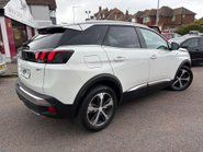 Peugeot 3008 2.0 BLUEHDI GT AUTOMATIC 2