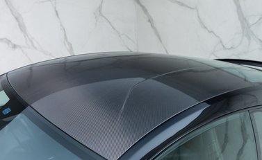 Aston Martin Vanquish S Ultimate 35