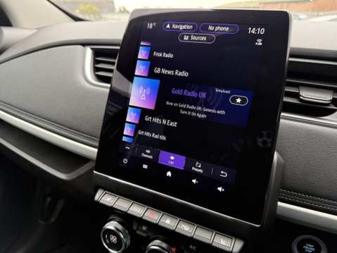 Renault Zoe R135 EV50 52kWh Techno Hatchback 5dr Electric Auto (Boost Charge) (134 bhp) 41