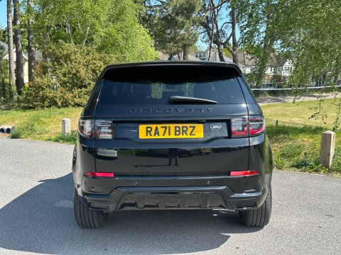 Land Rover Discovery Sport 1.5 P300e 12.2kWh R-Dynamic HSE Auto 4WD Euro 6 (s/s) 5dr 12
