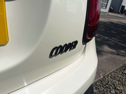 Mini Hatch 1.5 Cooper Sport 3dr 49