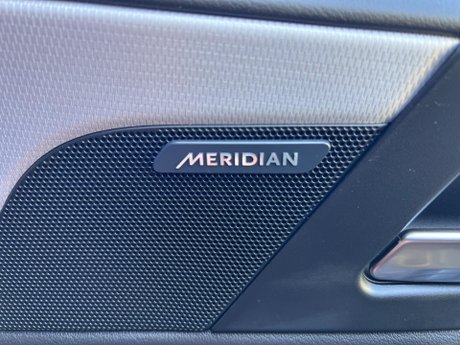 Jaguar XE 2.0d R-Sport Auto Euro 6 (s/s) 4dr 16