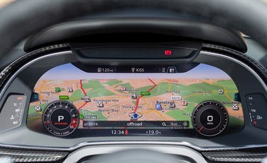 Audi R8 V10 Plus Spyder 18