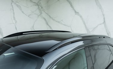 Porsche Taycan Turbo S Sport Turismo 39