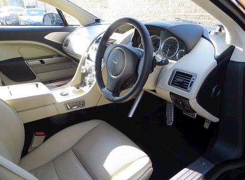 Aston Martin Rapide 10