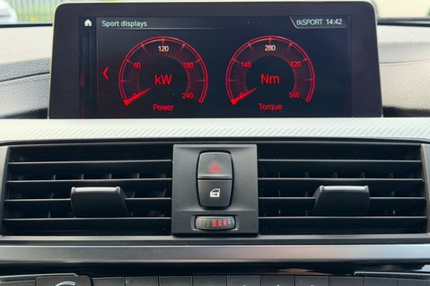 BMW 3 Series 330D XDRIVE M SPORT SHADOW EDITION TOURING - REVERSE CAMERA -PRO NAV -H/K 40