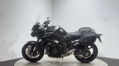 Yamaha MT-10 1000 Hyper-naked Mt 35k serviced extras new battery and MOT 6