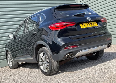 MG HS 1.5 T-GDI EXCLUSIVE 14