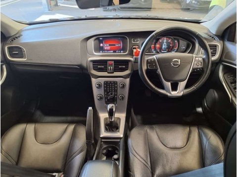 Volvo V40 2.0 V40 Inscription D3 5dr 15