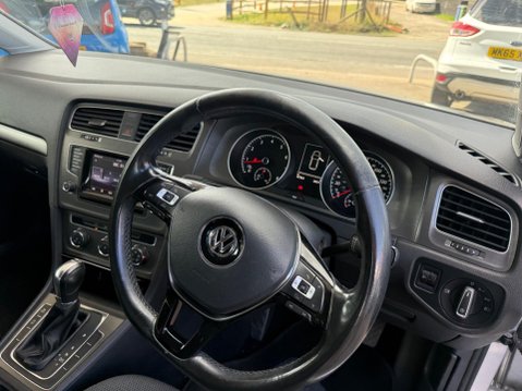 Volkswagen Golf 1.4 TSI BlueMotion Tech SE DSG Euro 5 (s/s) 5dr 10