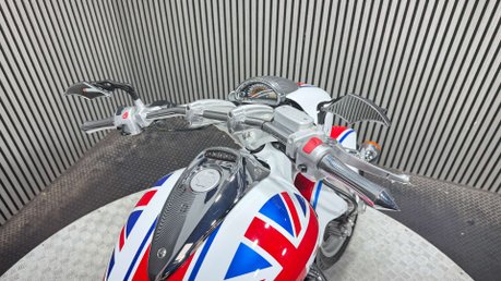 Suzuki Intruder 1500 2012 ONLY 16K FRESHLY PAINTED UNION JACK MOT SEP 2027 18