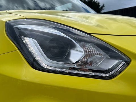 Suzuki Swift SPORT BOOSTERJET MHEV 17