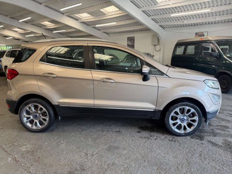 Ford Ecosport 1.0T EcoBoost Titanium Euro 6 (s/s) 5dr 8