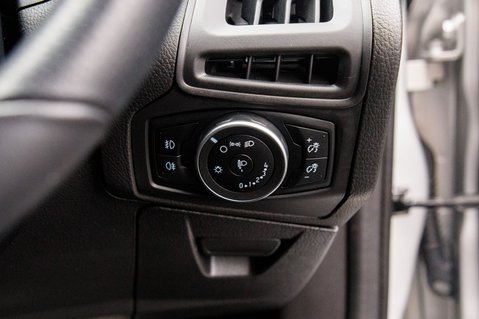 Ford Focus ST-LINE 16