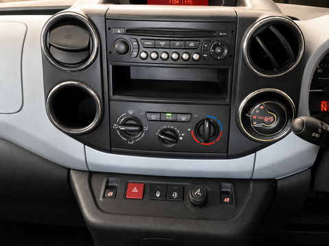 Citroen Berlingo MULTISPACE AIRDREAM XTR EGS E-HDI 15