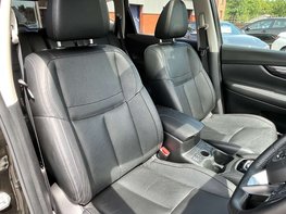 Nissan X-Trail 1.3 X-Trail Tekna DiG-T Semi-Auto 5dr 66