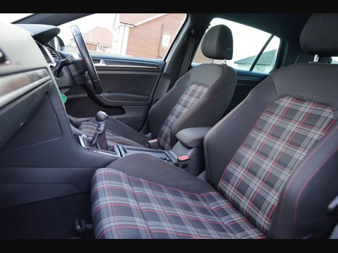 Volkswagen Golf 2.0 TSI GTI Performance Euro 6 (s/s) 5dr 16