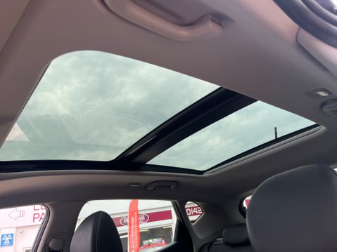 Kia Ceed 1.6 CRDI 4 TECH ECODYNAMICS 13