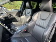 Volvo XC60 2.4 XC60 R-Design Luxury Nav D4 AWD Auto 4WD 5dr 37