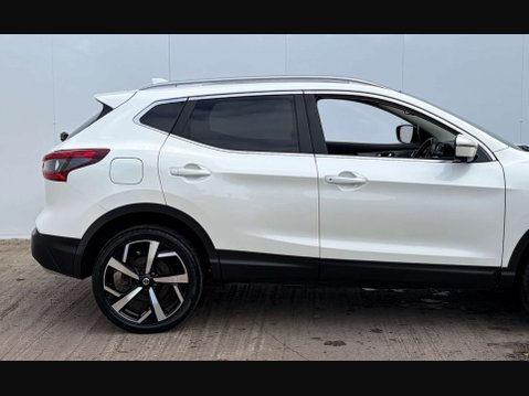 Nissan Qashqai 1.3 Qashqai Tekna DiG-T 5dr 12