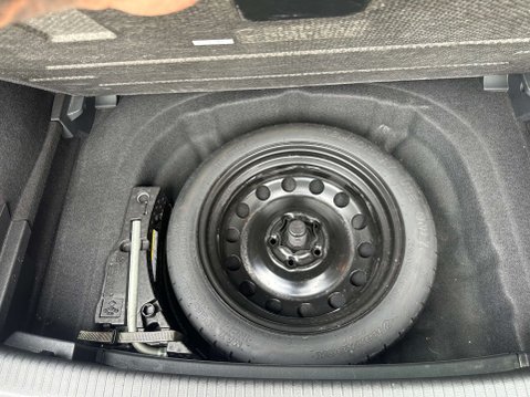 Volkswagen Golf 1.6 Golf Match TDI Semi-Auto 5dr 26