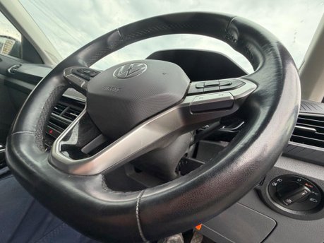 Volkswagen T-Cross SEL TSI DSG 13