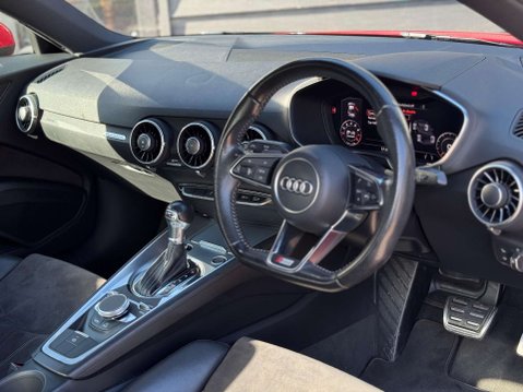 Audi TT 2.0 TFSI S line Coupe 3dr Petrol S Tronic quattro Euro 6 (s/s) (230 ps) 3