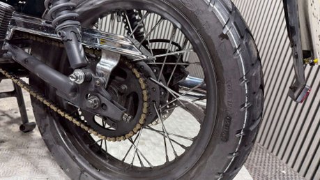 Brixton BX 2020 ONLY 8K GOOD RUNNING PROJECT BIKE 125CC BOBBER 14