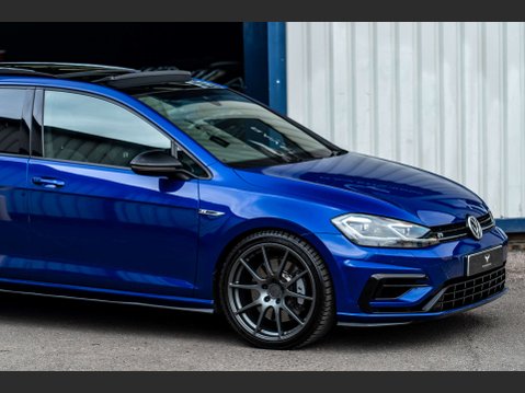Volkswagen Golf 2.0 Golf R TSi 4Motion Semi-Auto 4WD 5dr 24