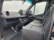 Mercedes-Benz Sprinter 315 Cdi L3 Rwd Progressive Dropside Truck 13