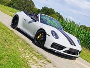 Porsche 911 CARRERA 4 GTS CONVERTIBLE 19