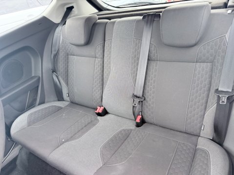 Ford Fiesta 1.0 ZETEC S 10