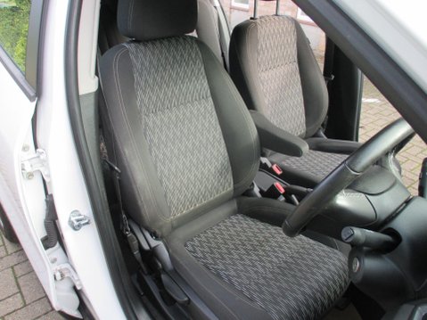 Vauxhall Mokka 1.7 CDTi Exclusiv 4WD Euro 5 (s/s) 5dr 24