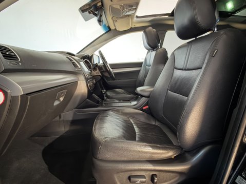 Kia Sorento CRDI KX-3 SAT NAV 18