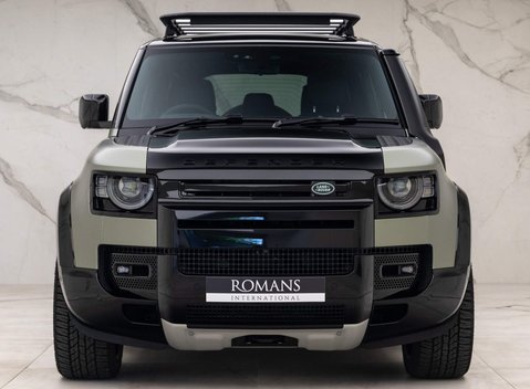 Land Rover Defender V8 20