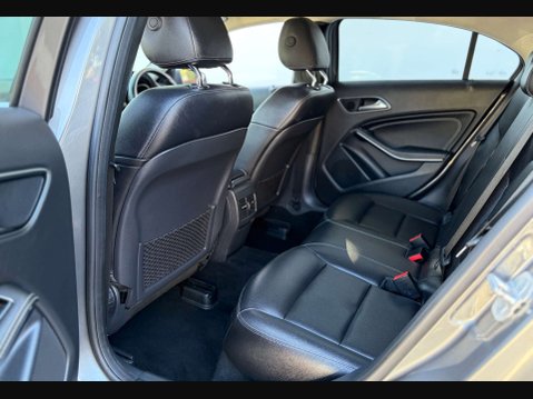 Mercedes-Benz A Class 1.6 A 180 Sport 5dr 46