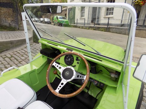 Austin Mini Moke 32