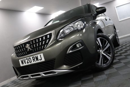 Peugeot 3008 PURETECH S/S ALLURE 32