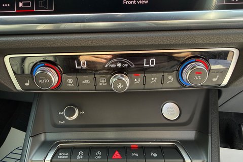 Audi Q3 TFSI QUATTRO S LINE VORSPRUNG -PAN ROOF -360 CAMERA -CARPLAY -FULL AUDI S/H 34